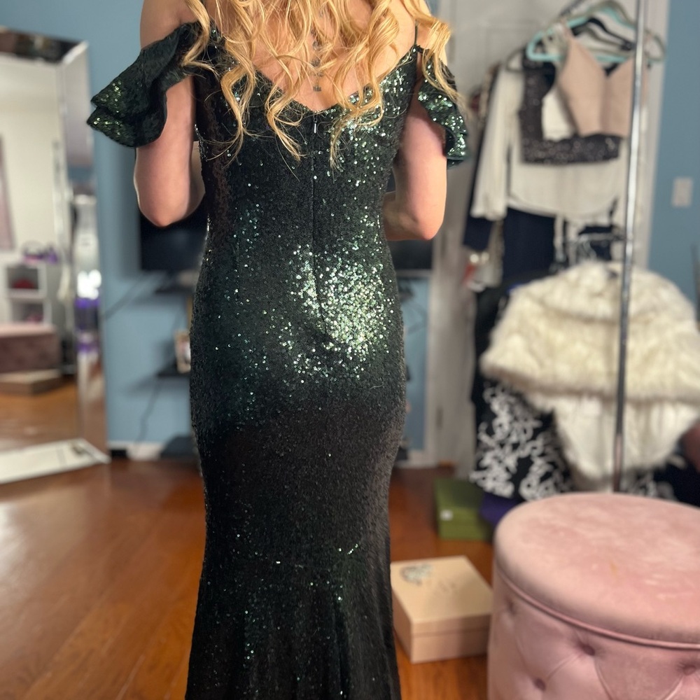 Theia Forest head to toe stunning sequin gown!! - Picture 5 of 6